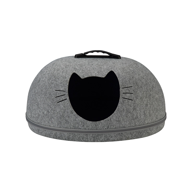Handheld Crab and Shell Felt Nest with Whiskers Opening