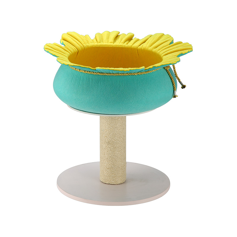Cat Climbing Frame - Lotus